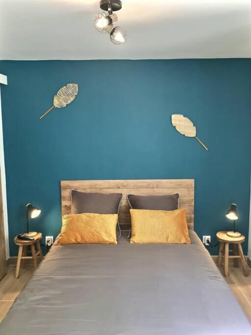 Bleu Lavande - Coquet Appartement Ambiance Village イストル エクステリア 写真